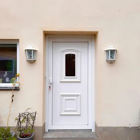 Auf Zwei Etagen - Casita Holiday home Burgstadt